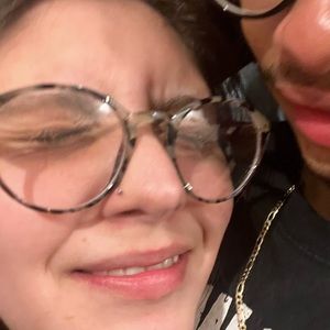 Meet your Posher, Bella